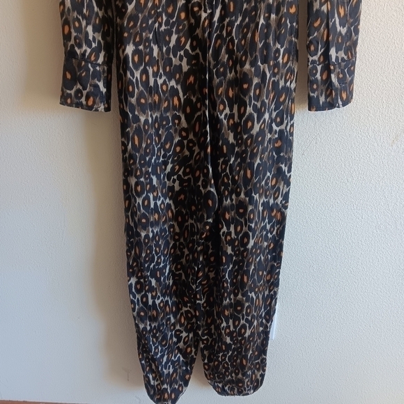 EUC R13 size XS Animal Print Jumpsuit . Missing belt - Picture 6 of 10